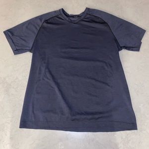 Lululemon Mens Workout Tee Shirt